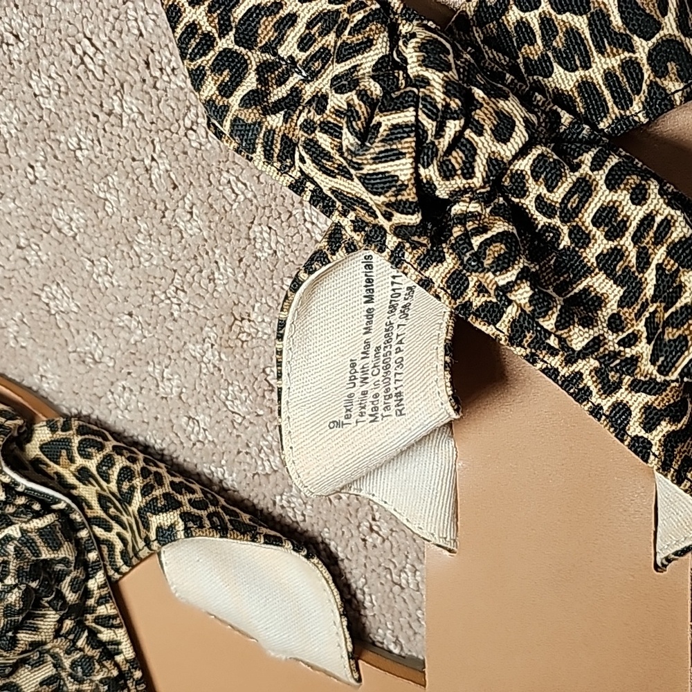 Leopard Print Sandals - Picture 3 of 3